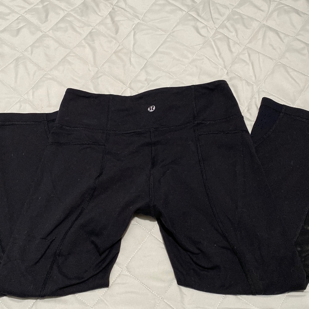 Lululemon capris